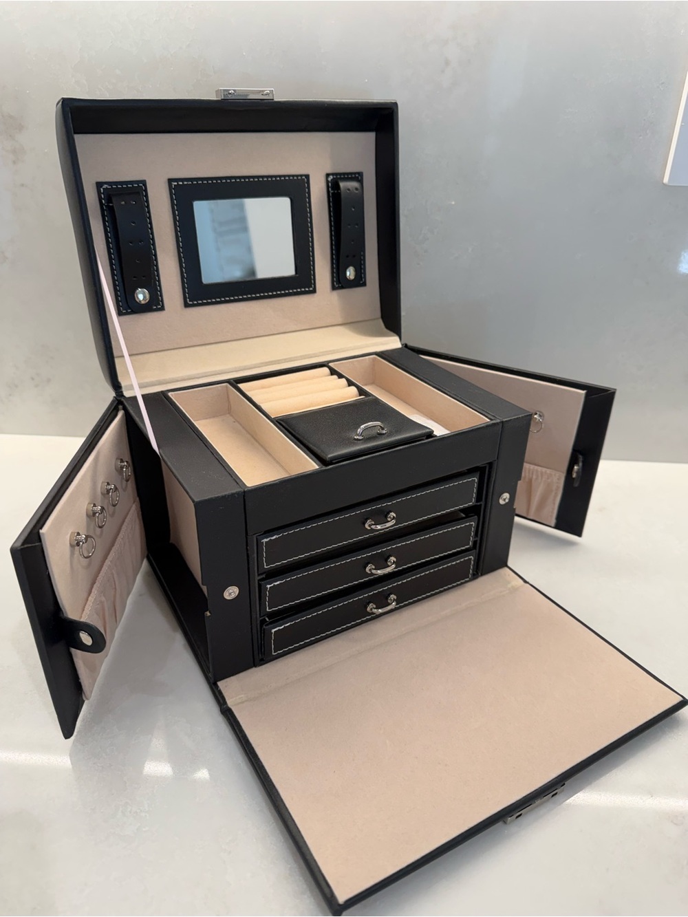 Black Jewelry Organizer Box with Beige Interior - Compact Multi-Compartment Case
